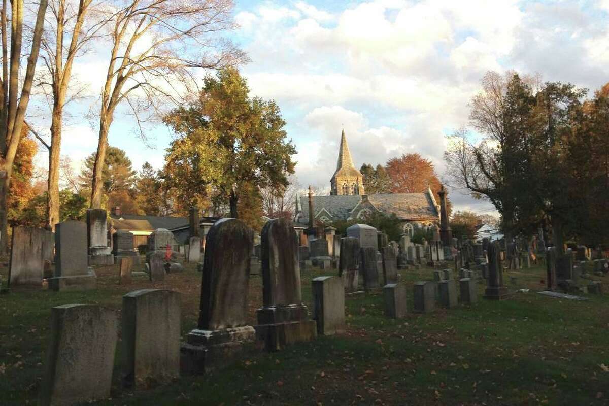 Washington Cemetery Tour to go virtual this year