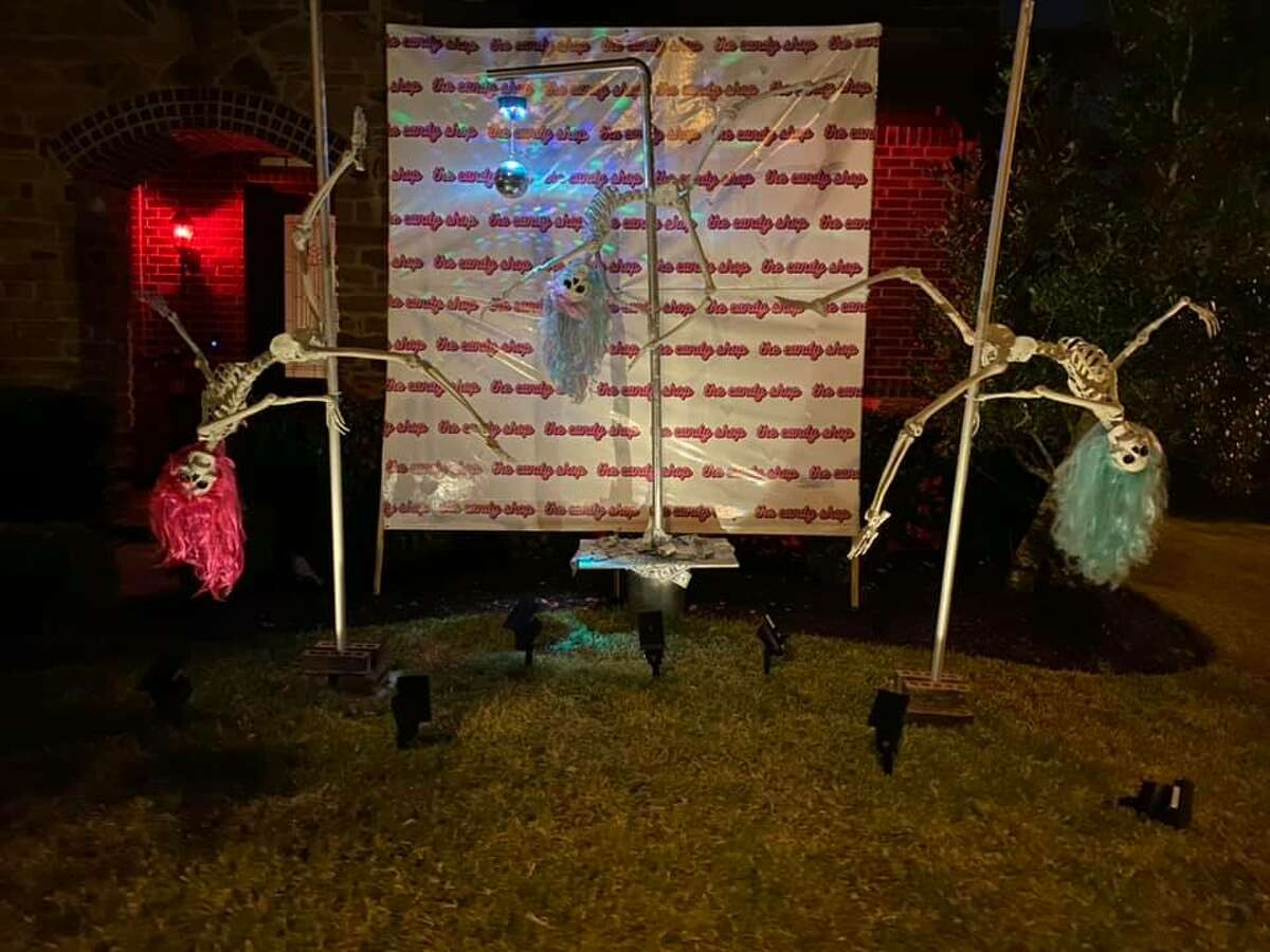 One Richmond homeowner got imaginative with her front yard decor ahead of Halloween.