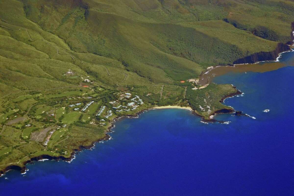 Hawaii's Lanai imposes stayathome order, closes to visitors