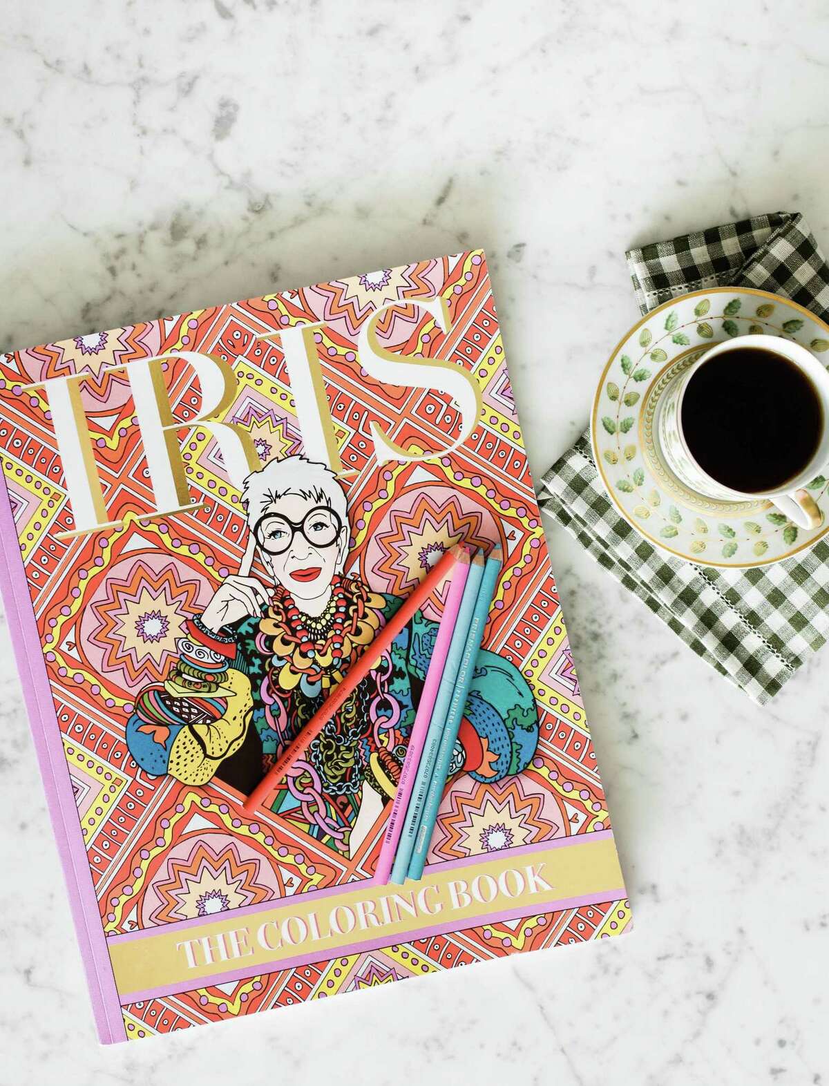 Styleicon Iris Apfel discusses her coloring book and living in color