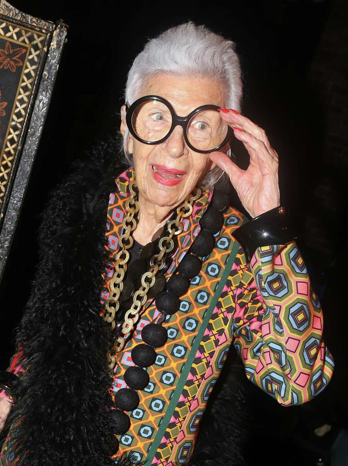 Styleicon Iris Apfel discusses her coloring book and living in color