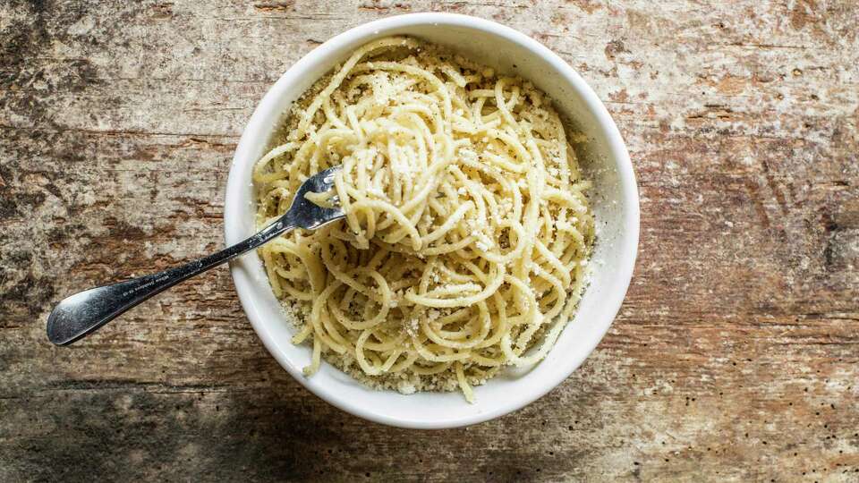 Cacio e Pepe (spaghetti with cheese and pepper) at Coltivare