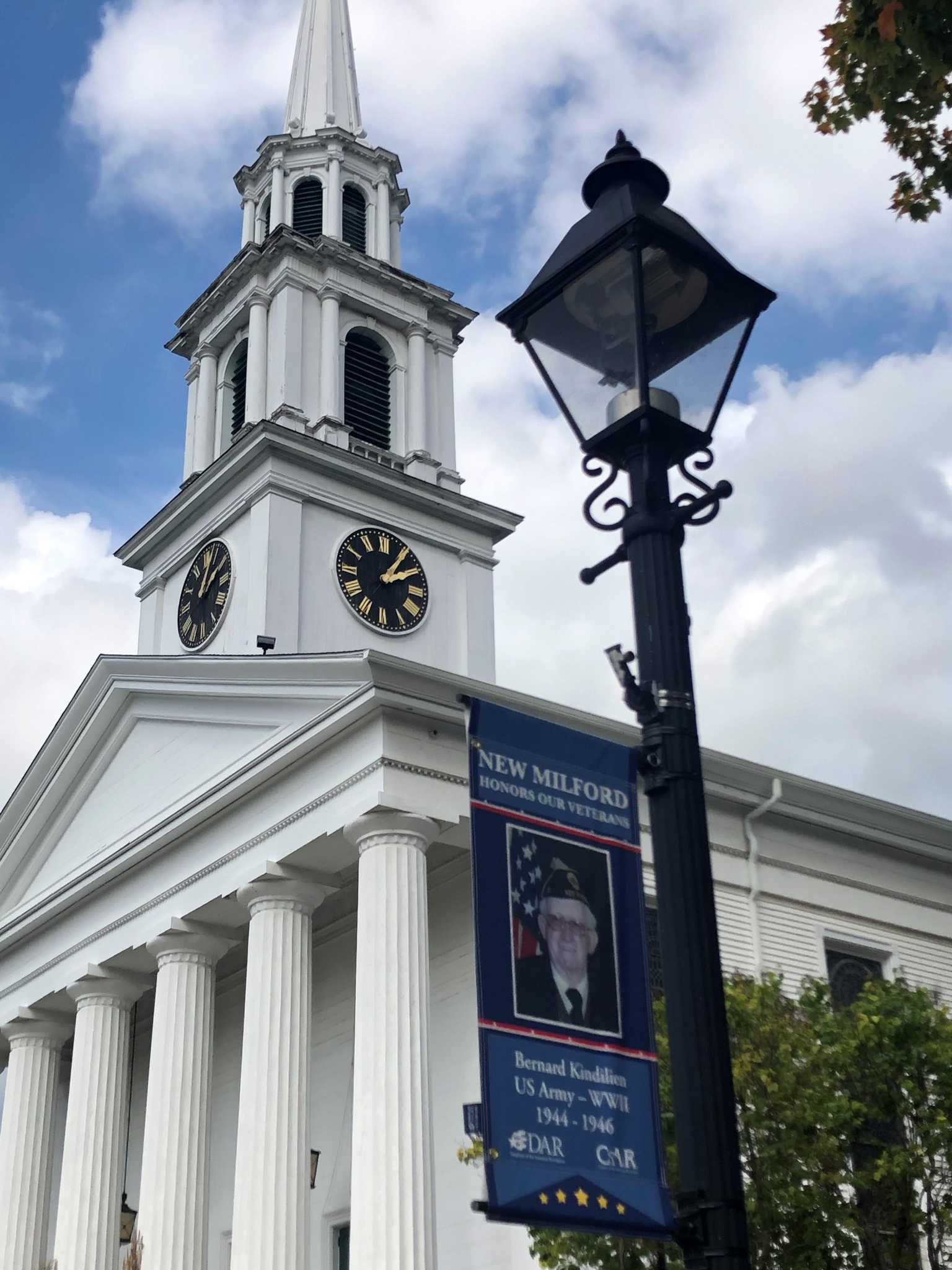 New Milford veterans honored on hometown banners