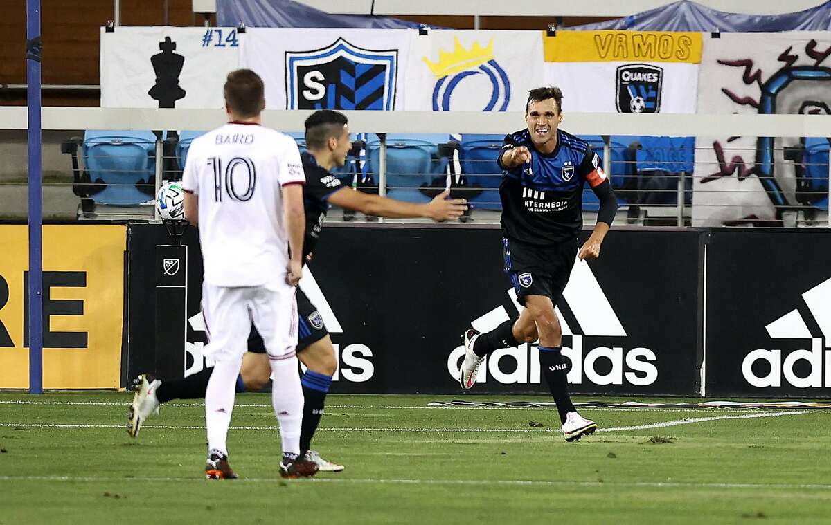 SAN JOSE, CALIFORNIA - OCTOBER 28: Chris Wondolowski #8 of San Jose Earthquakes celebrates after he scored a goal in the first half against the Real Salt Lake at Earthquakes Stadium on October 28, 2020 in San Jose, California. (Photo by Ezra Shaw/Getty Images)