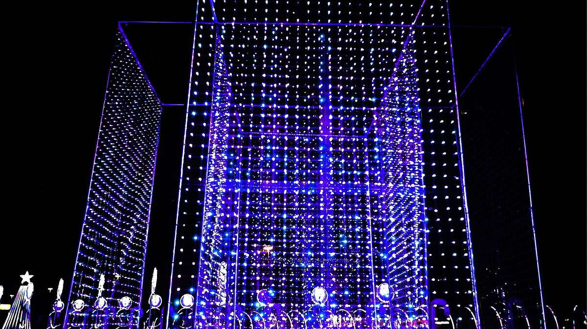 New drivethru holiday light park to make debut in Houston area