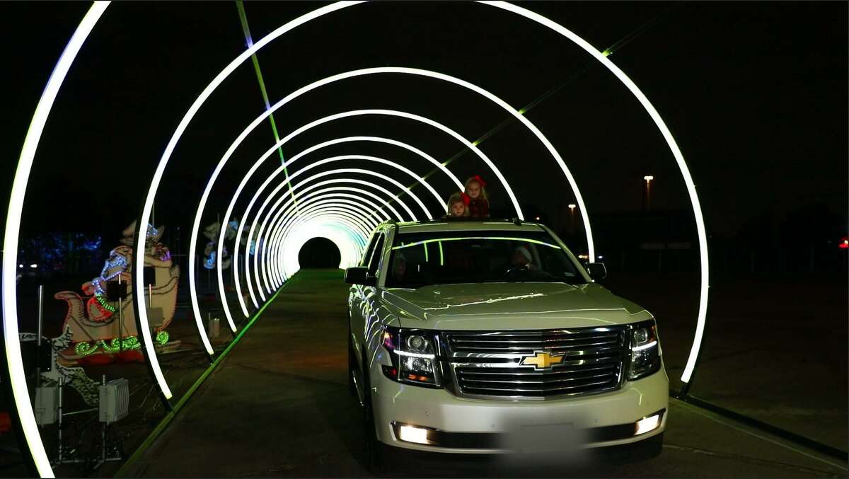 New drivethru holiday light park to make debut in Houston area