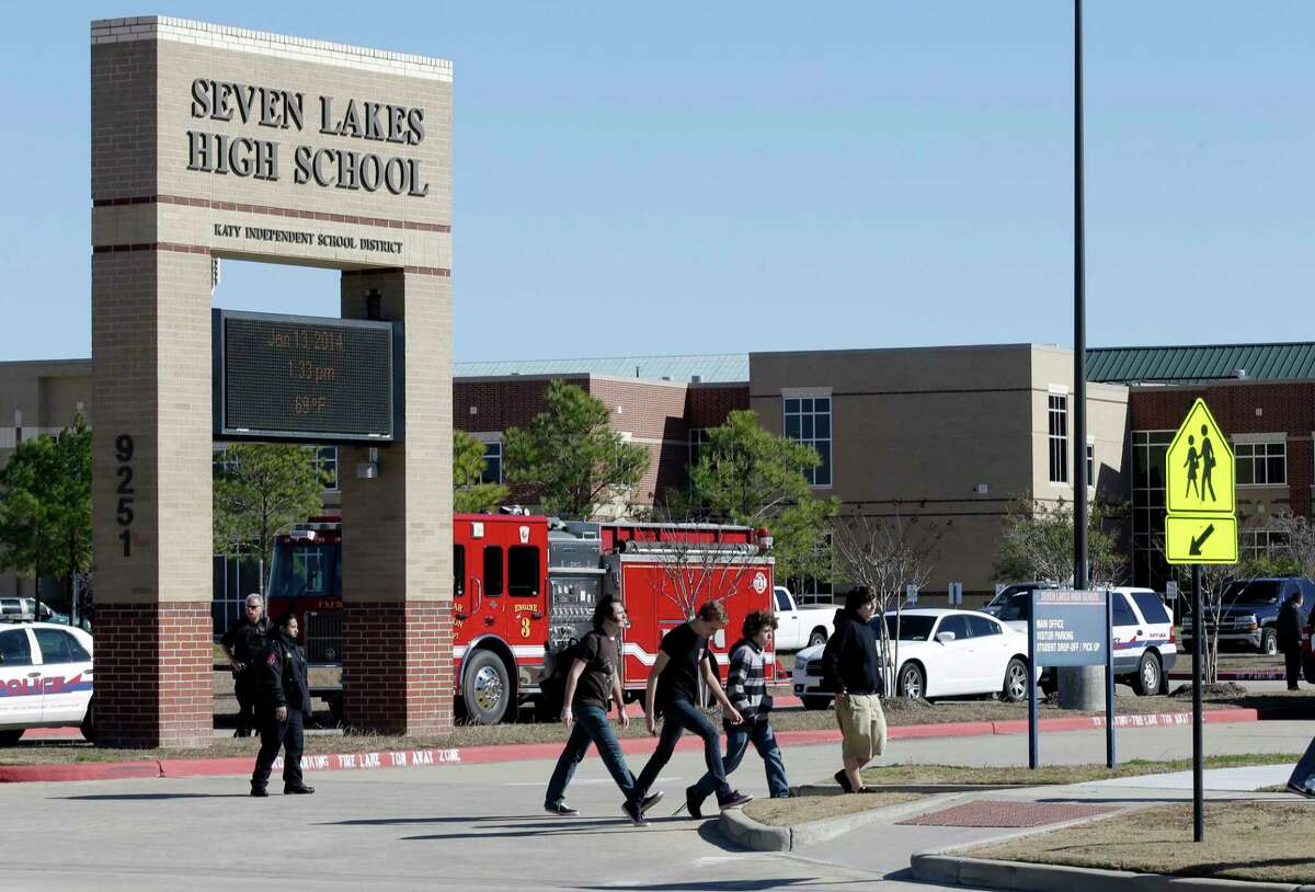 Katy Isd Closes Seven Lakes High School Due To Covid Outbreak