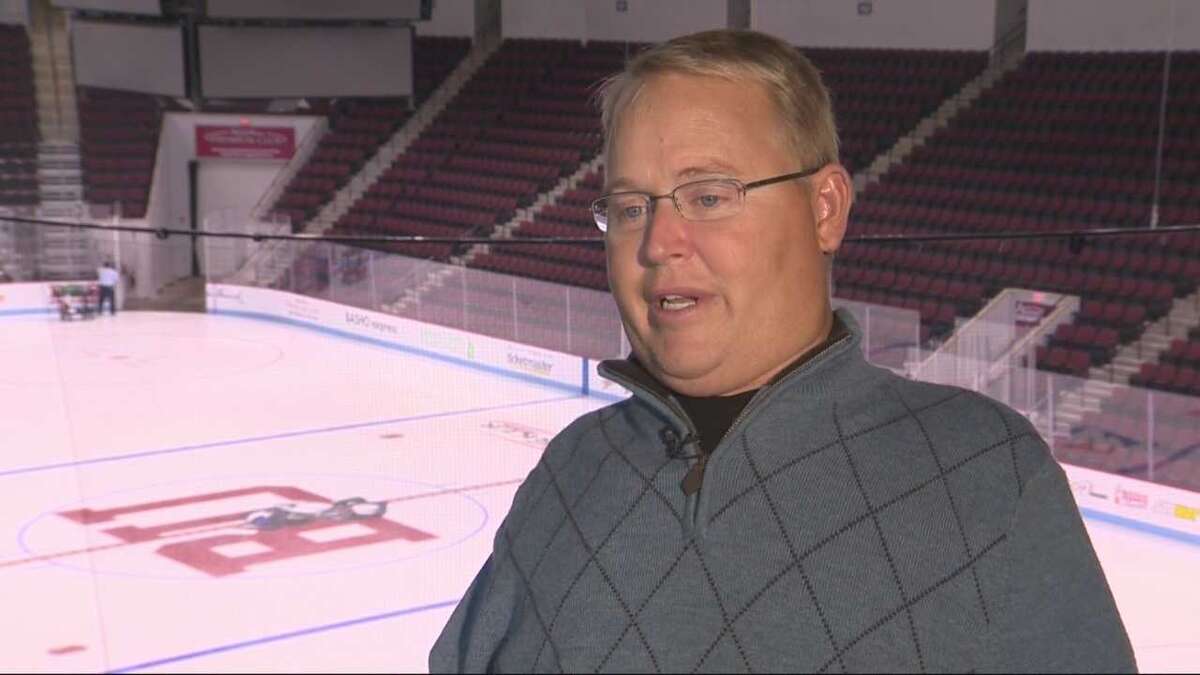 Former Boston University ice hockey player, paralyzed in 1st game, dies