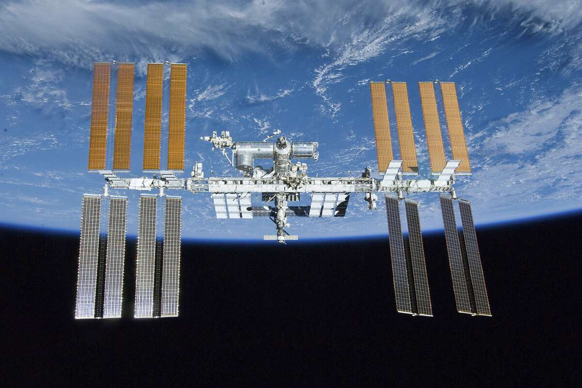 international space station tonight