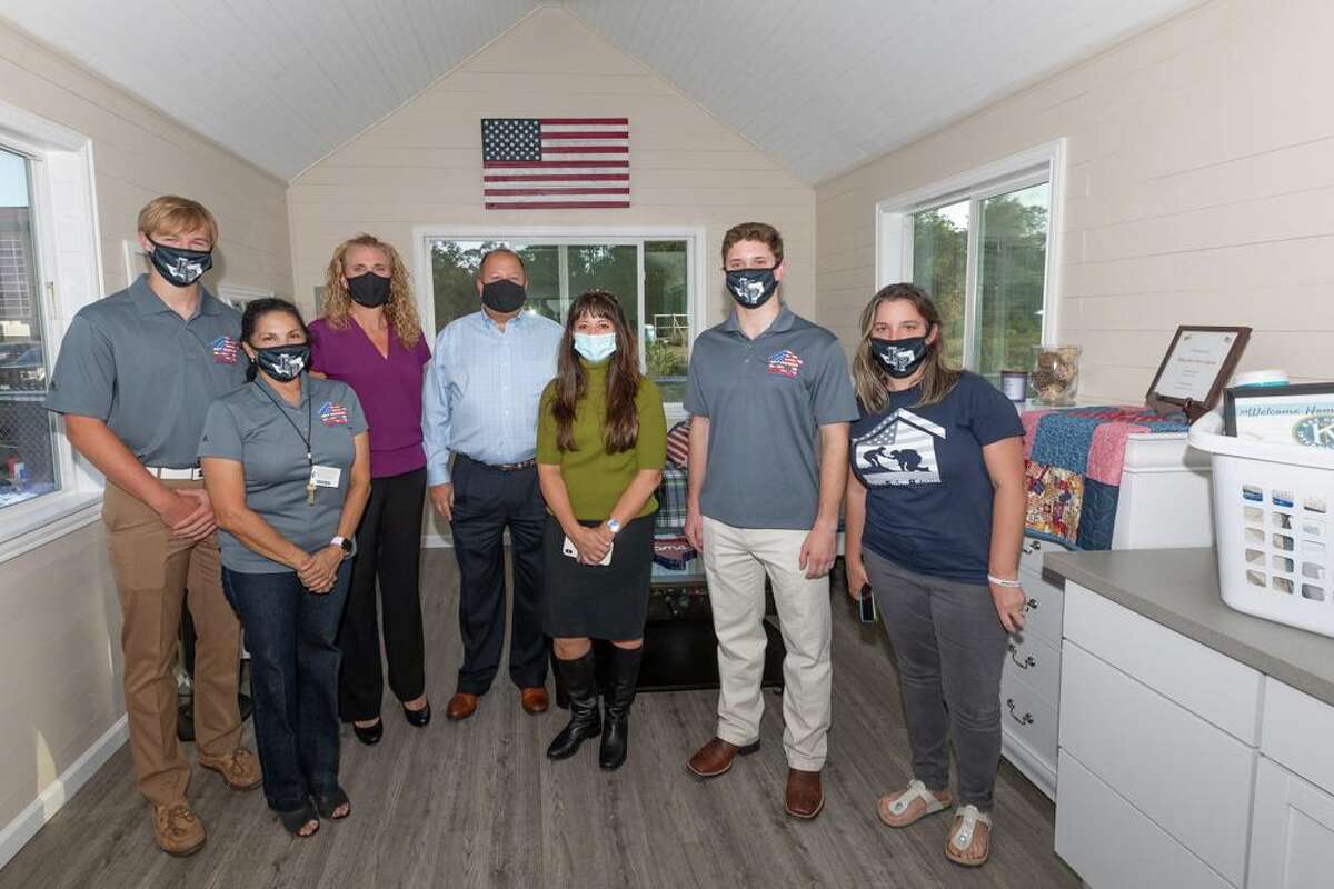 Kingwood Park students complete 2nd tiny home for homeless veterans