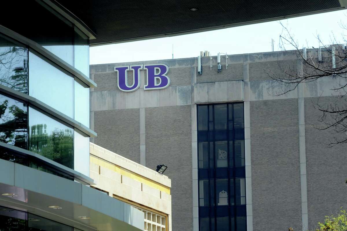 University of Bridgeport may get to keep its name