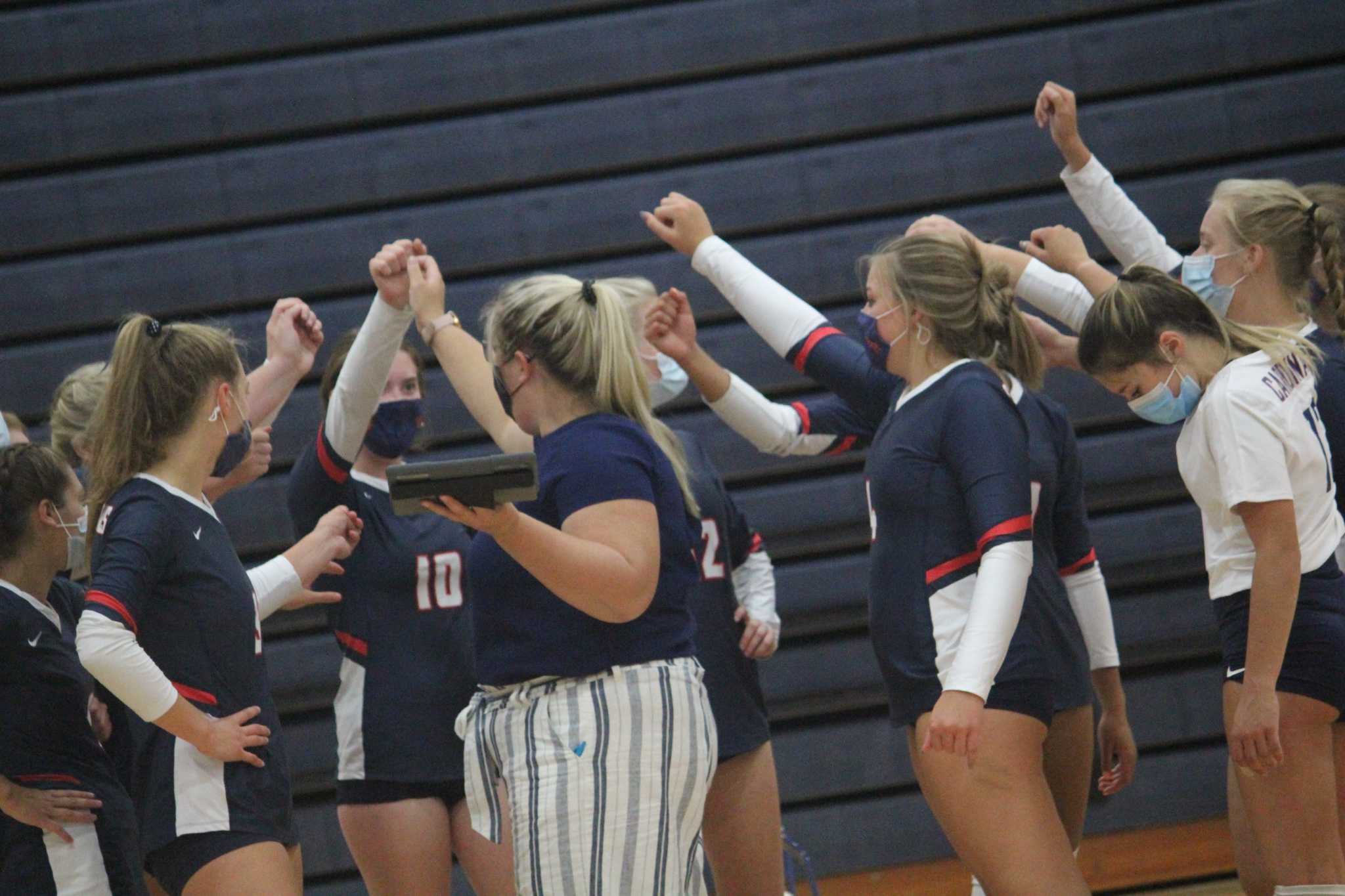 Big Rapids volleyball team slips past Reed City