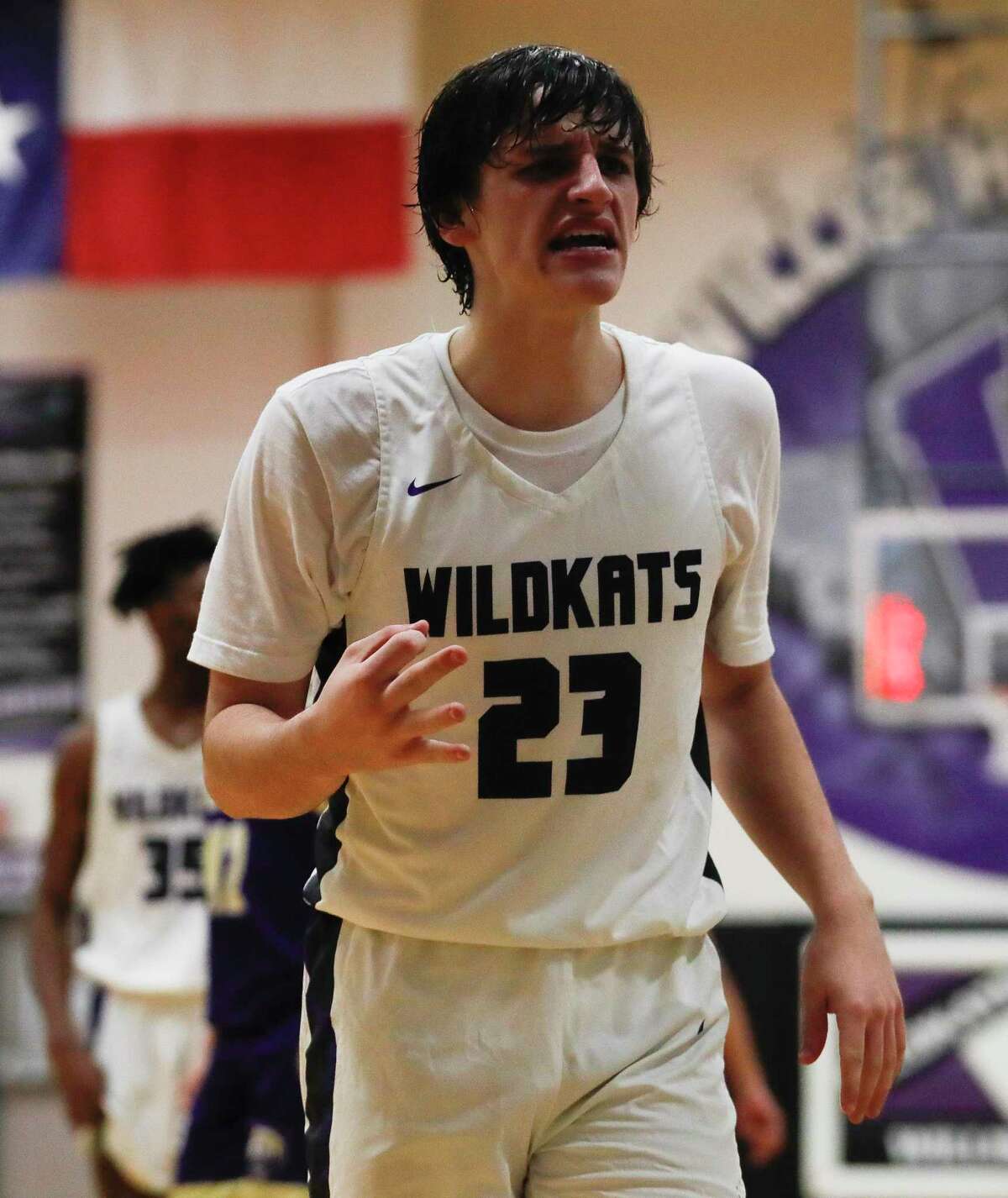 BOYS HOOPS In move up to Class 6A, Willis hopes to make noise