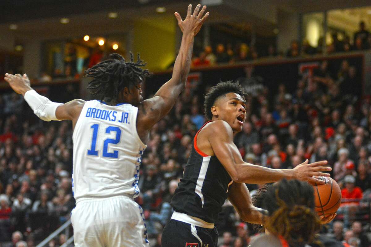 Texas Tech sophomore Terrence Shannon, Jr. was named to the preseason watch list for the Julius Erving Small Forward Award on Wednesday.