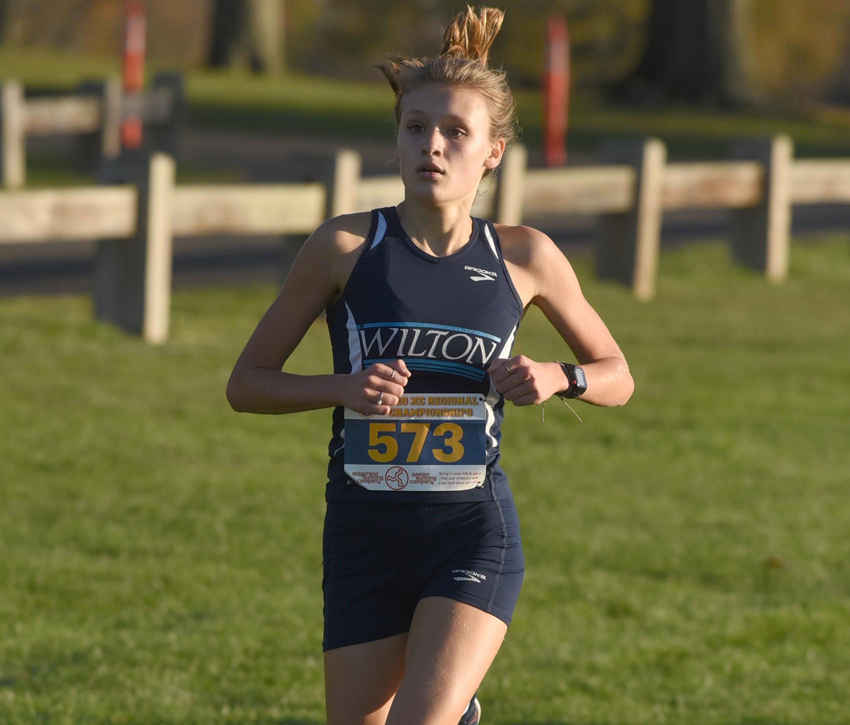Mari Noble, Greenwich win West Region titles at FCIAC girls cross ...