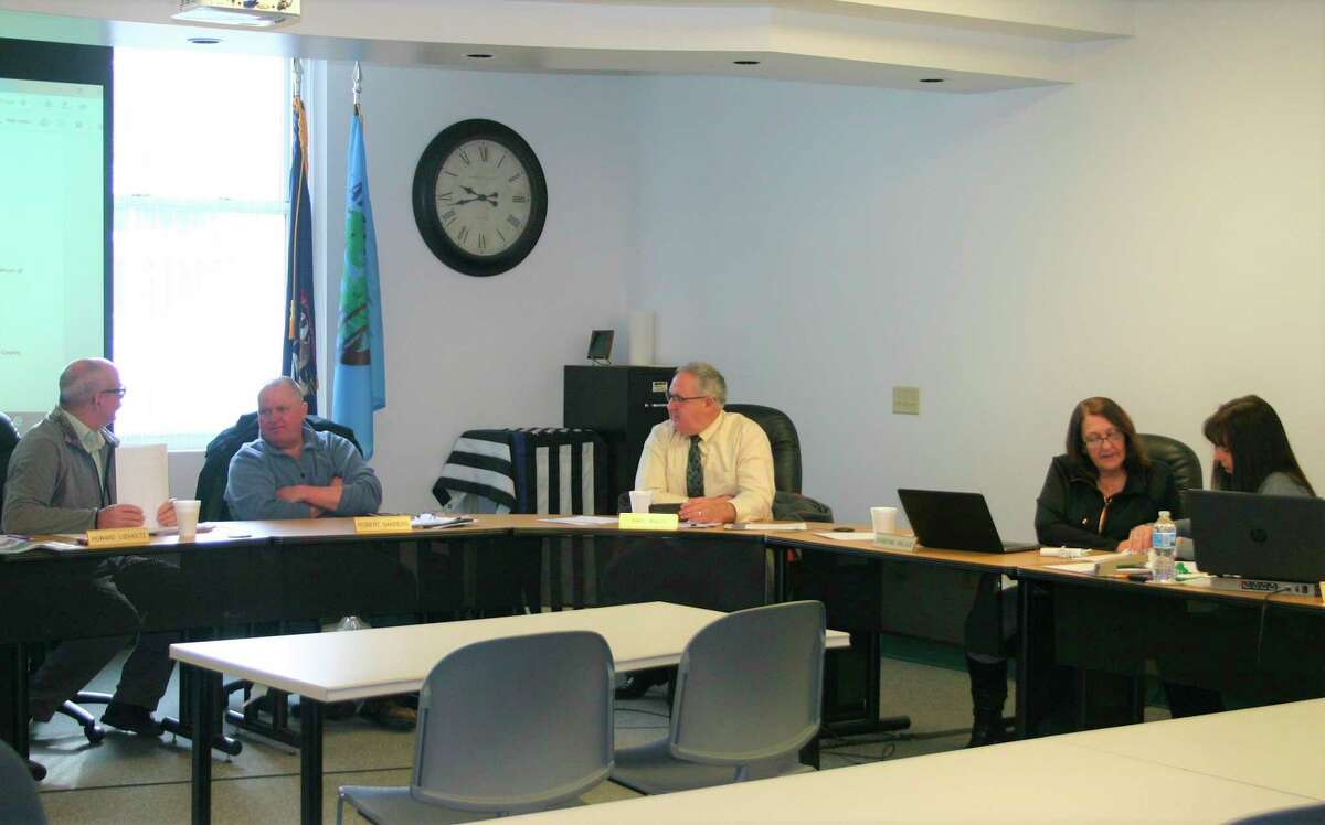 The Lake County Board of Commissioners will resume in-person meeting beginning in November, through the remainder of the year. A call-in option is available to the public. (Star file photo)