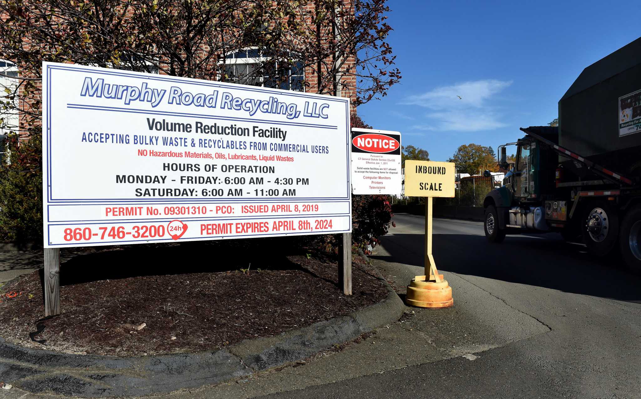 New Haven mayor, environmental advocates to urge against expansion of waste facility along Quinnipiac River - Vimarsana News