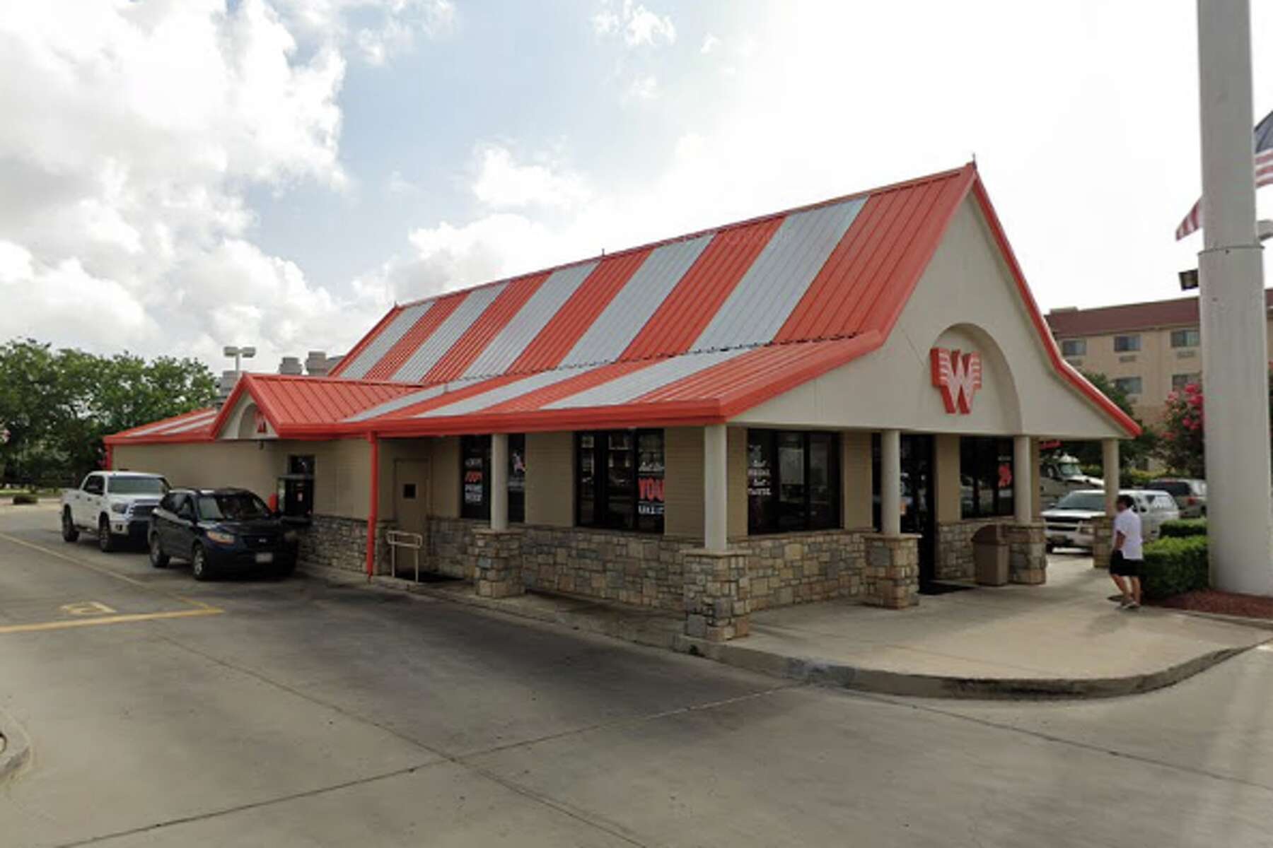 Whataburger employee shocks customer by flipping over order, but has a good  excuse