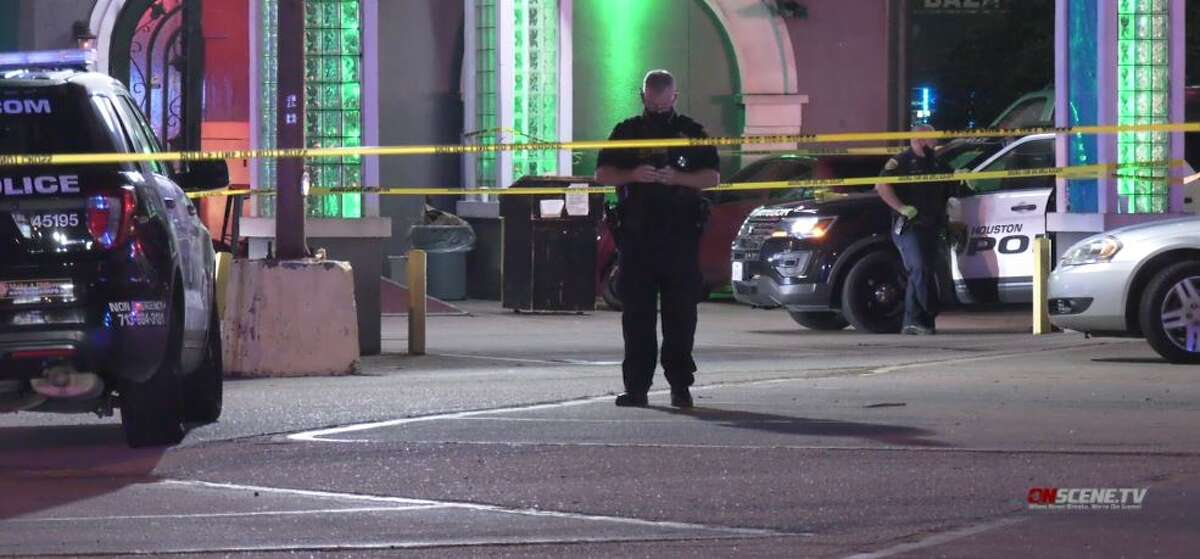 Guard At Se Houston Club Shoots Kills Man Who Confronted Him With Gun 9407