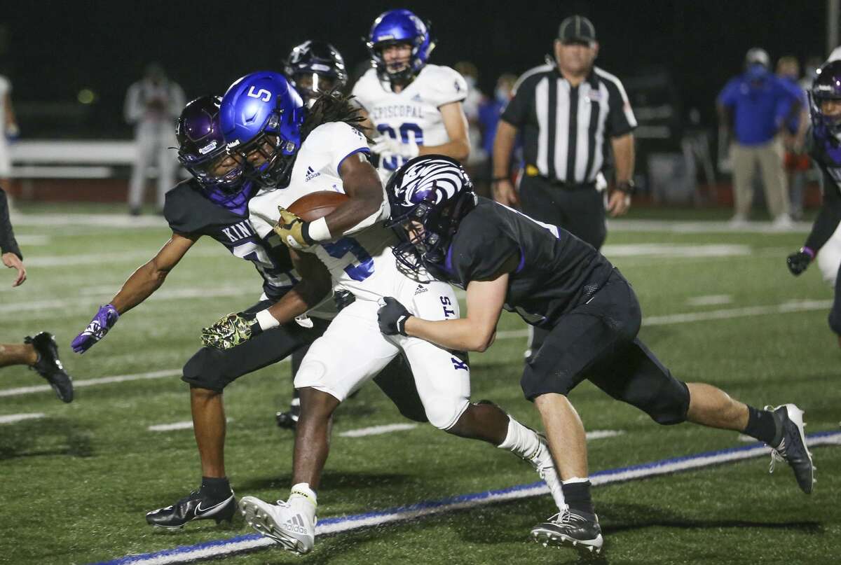 Kinkaid defeats rival Episcopal, finishes season 7-0