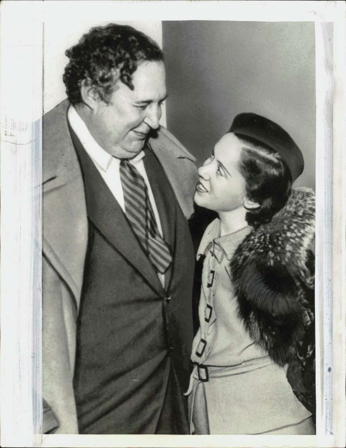 Heywood Broun, left, with his second wife.