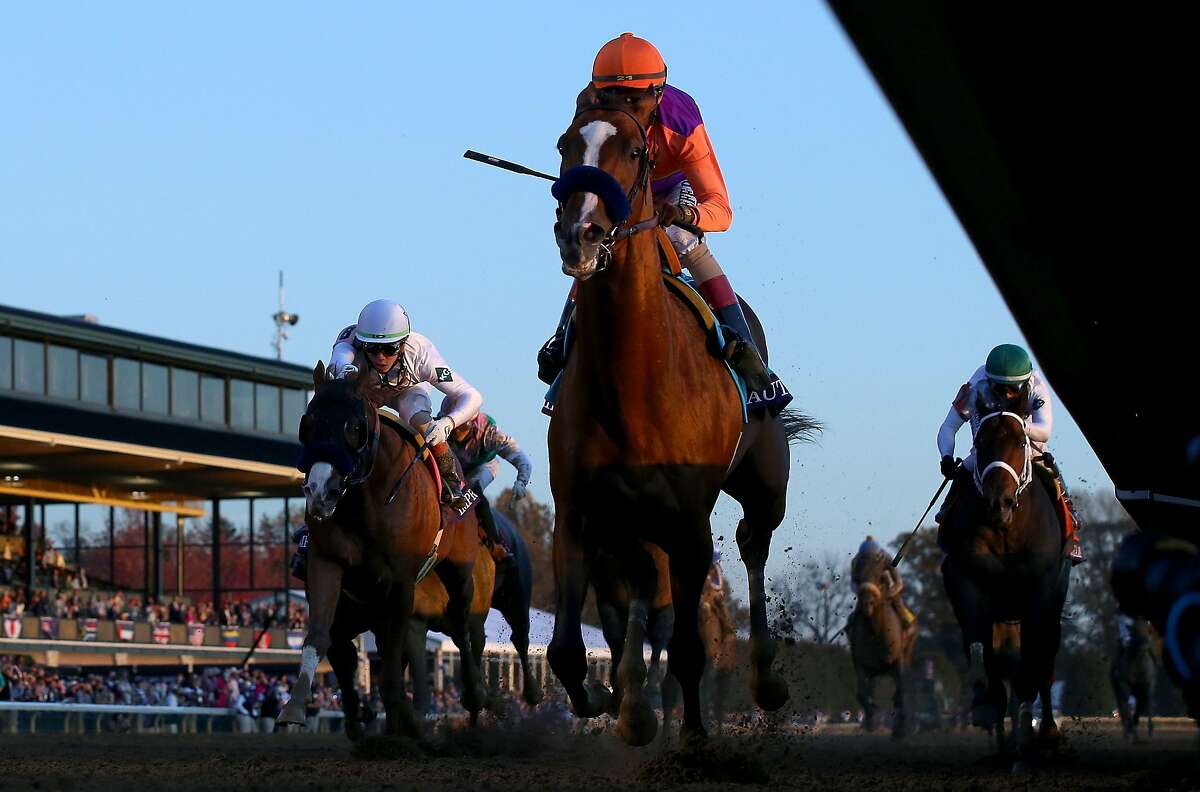 Authentic goes wiretowire to win Breeders’ Cup Classic