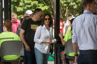 Who Is Doug Emhoff Quick Facts To Know About Kamala Harris Husband