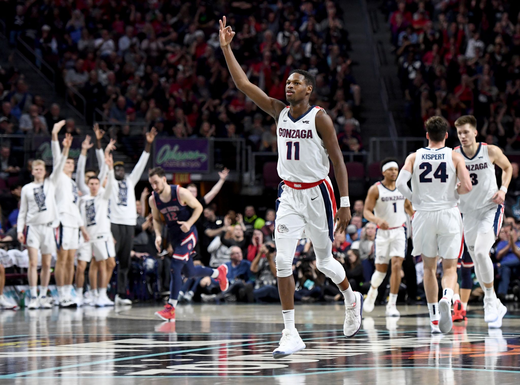 Gonzaga Bulldogs open at No. 1 in AP men's college ...