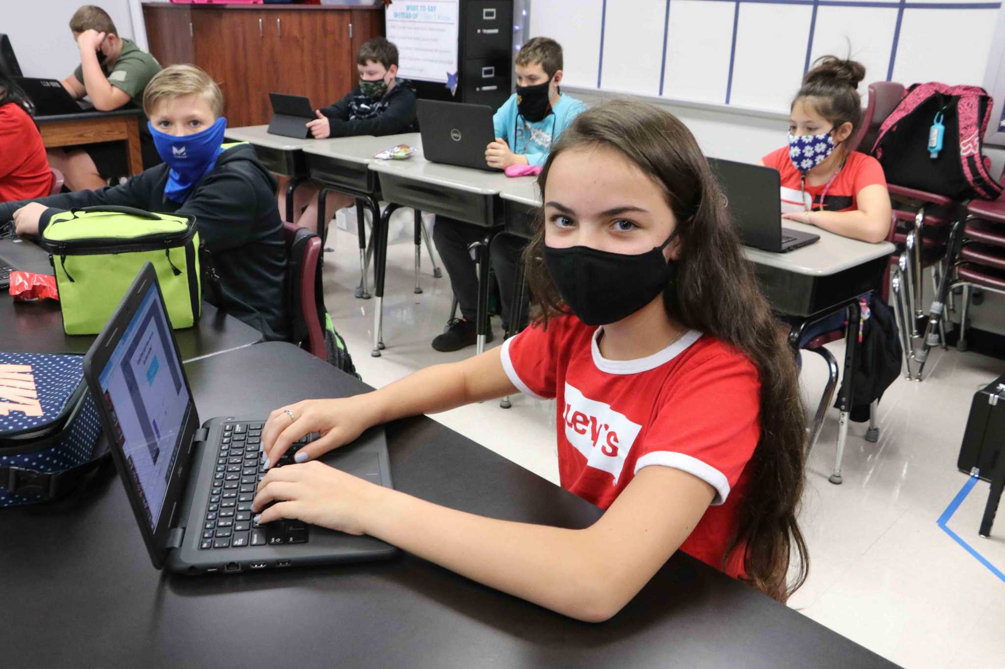 More Pearland ISD students shift back to inschool learning