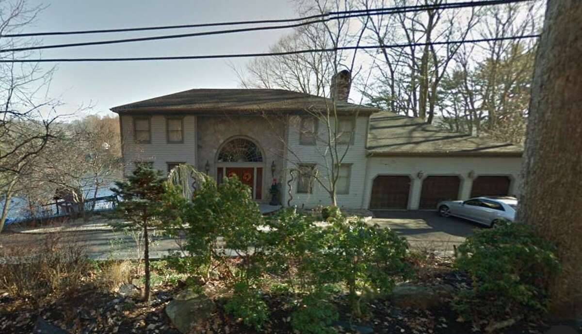 Trumbull property transfers