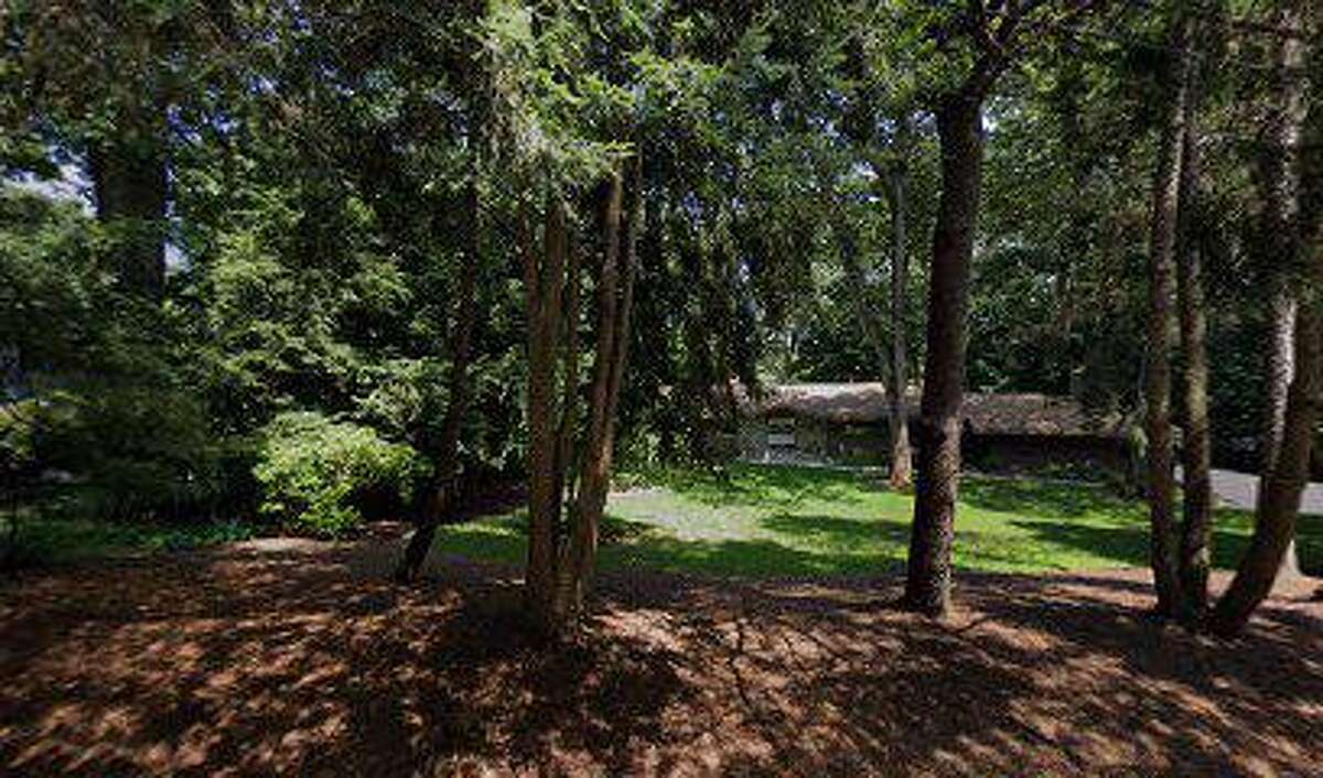 Trumbull property transfers