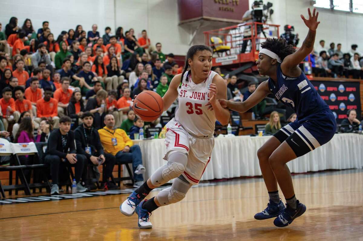 ‘Something I couldn’t turn down’ Top recruit Azzi Fudd excited for