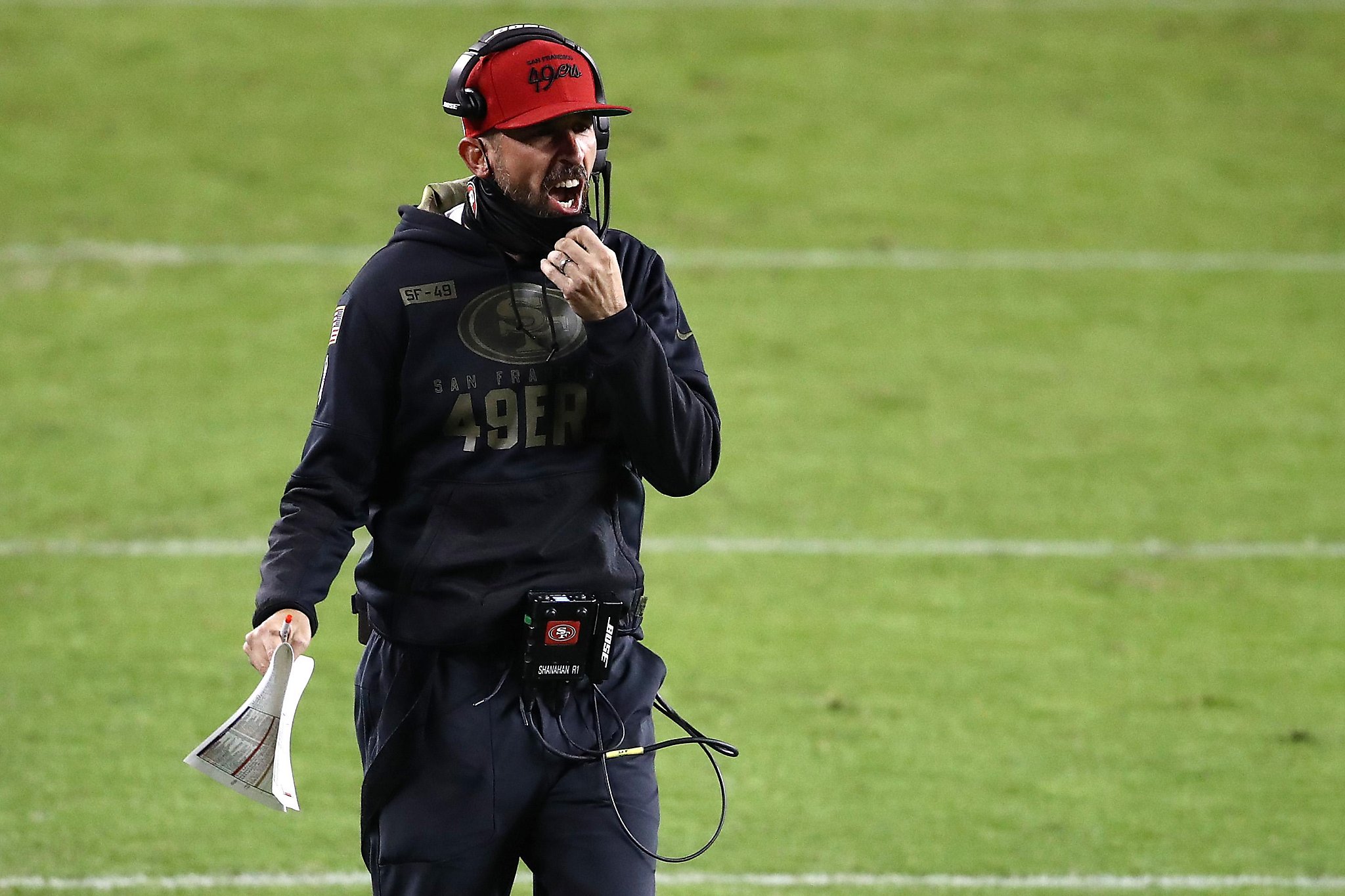 Kyle Shanahan discusses 49ers' QB room dynamic with Trey Lance, Jimmy  Garoppolo