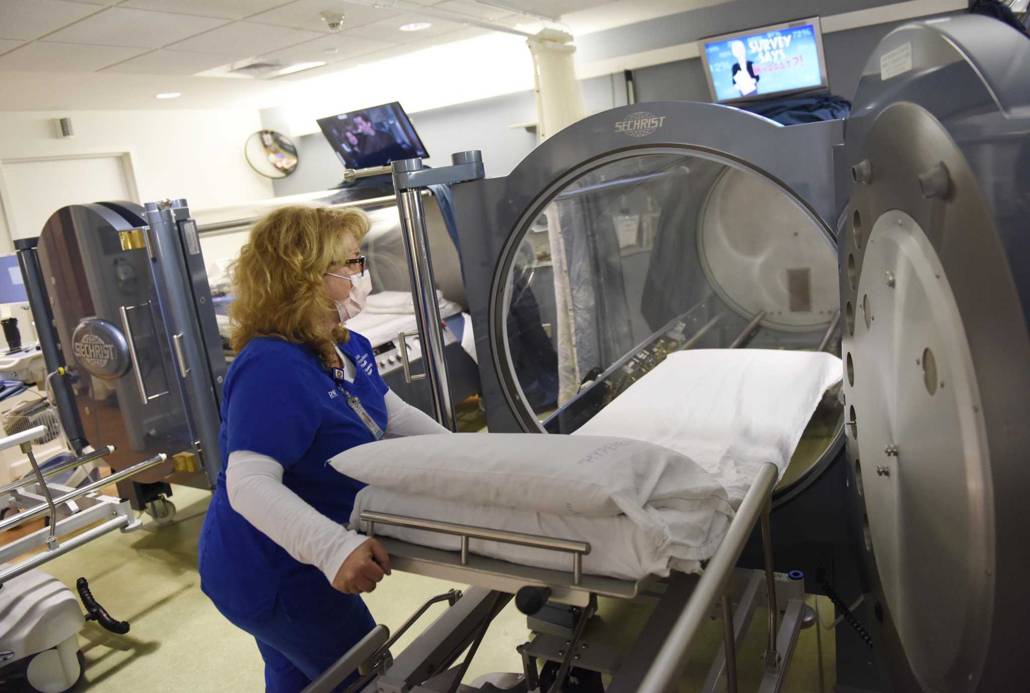 Greenwich Hospital tests hyperbaric oxygen therapy for COVID patients