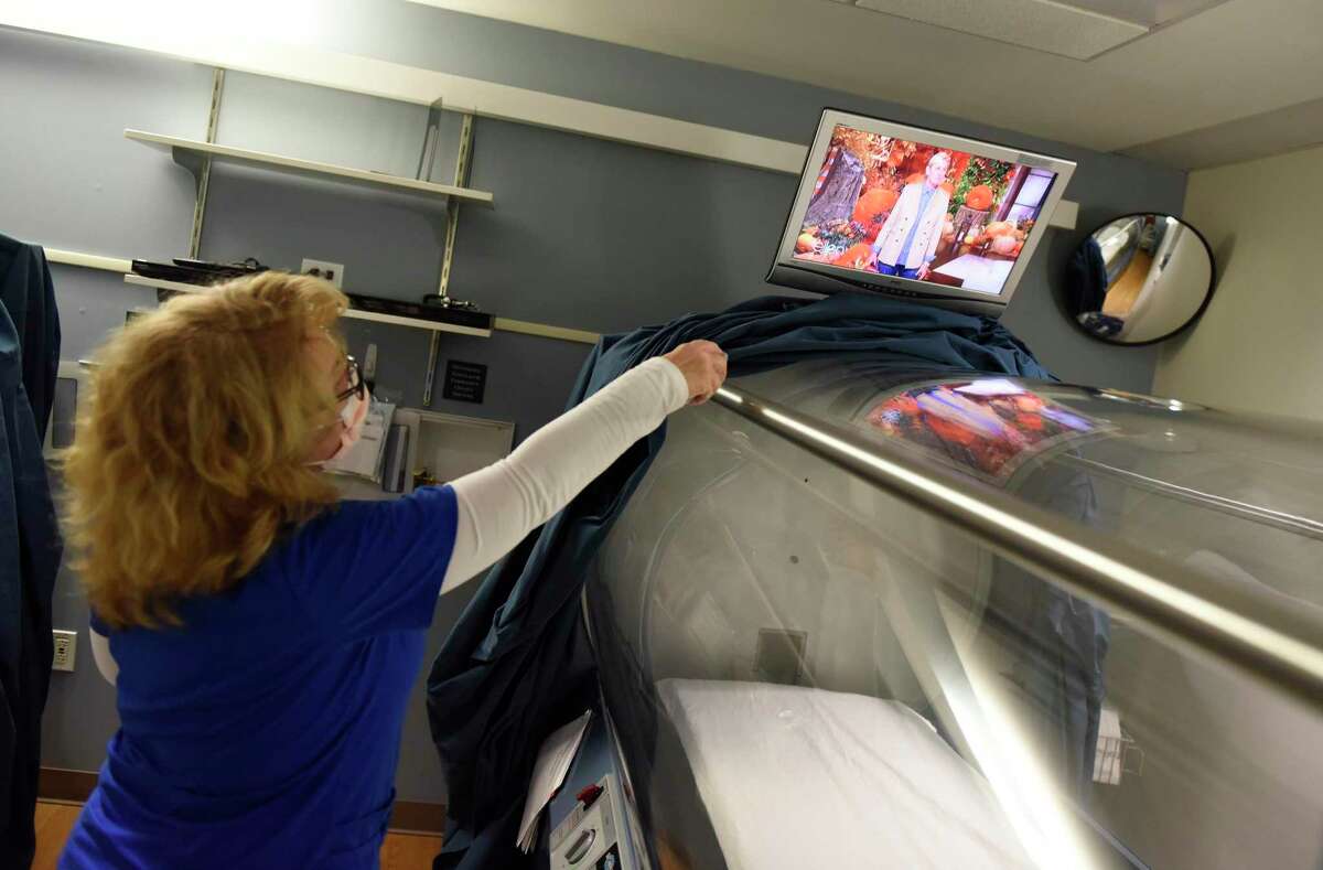 Greenwich Hospital tests hyperbaric oxygen therapy for COVID patients