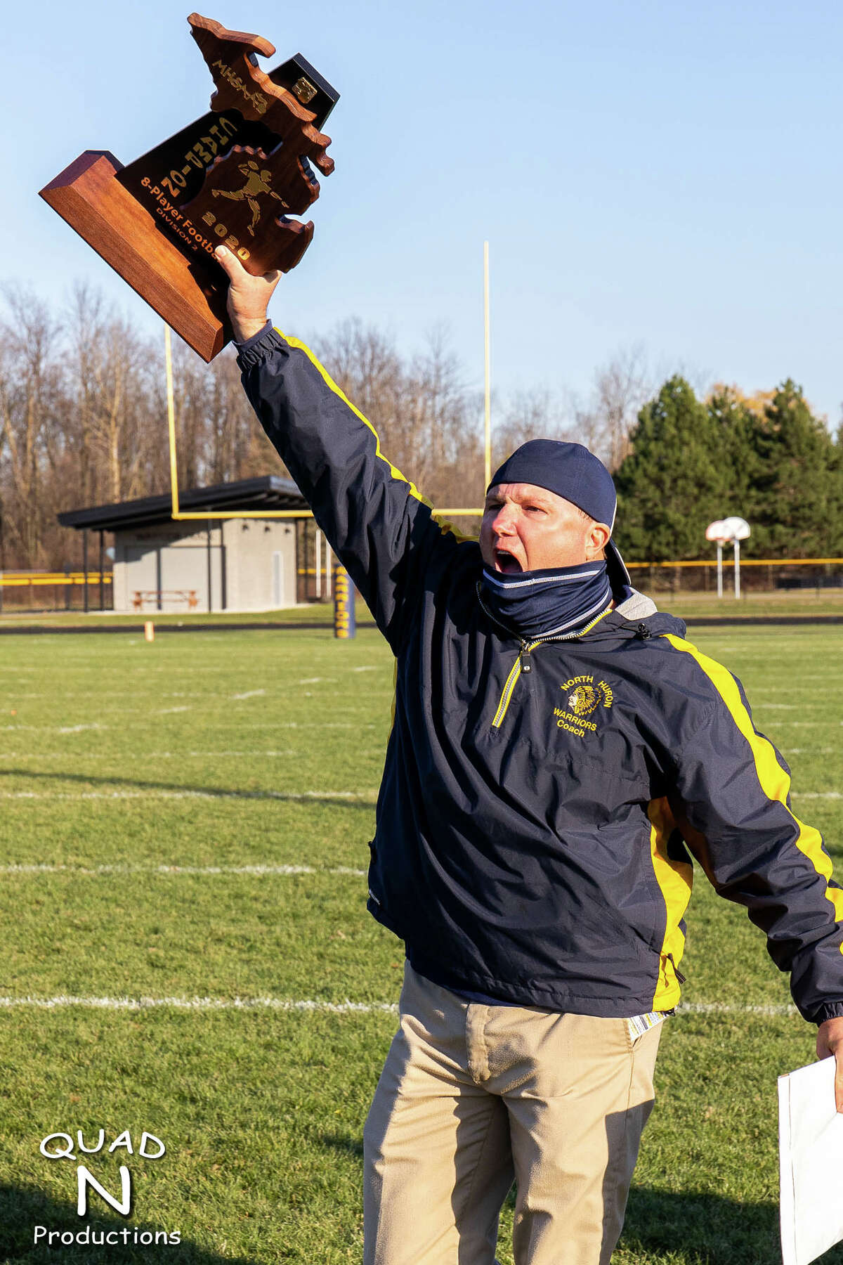 The North Huron varsity football team claimed a 2020 regional championship on Saturday afternoon after defeating Mount Pleasant Sacred Heart, 50-20.