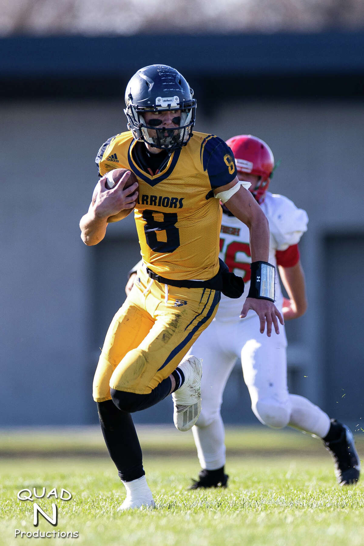 Will Case’s 6 TDs lift Warriors to regional title