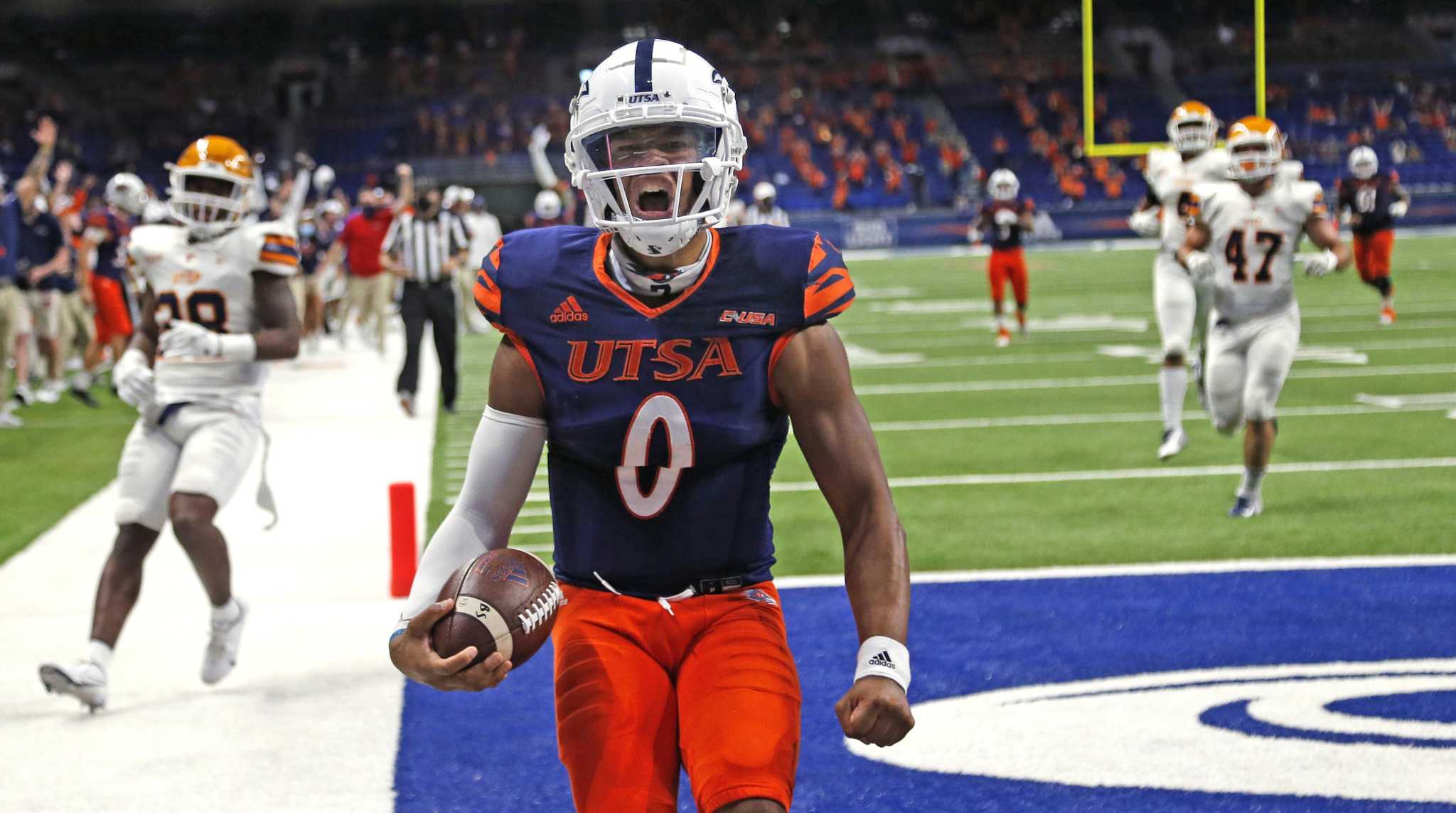 UTSA quarterback Frank Harris riding newfound confidence after career