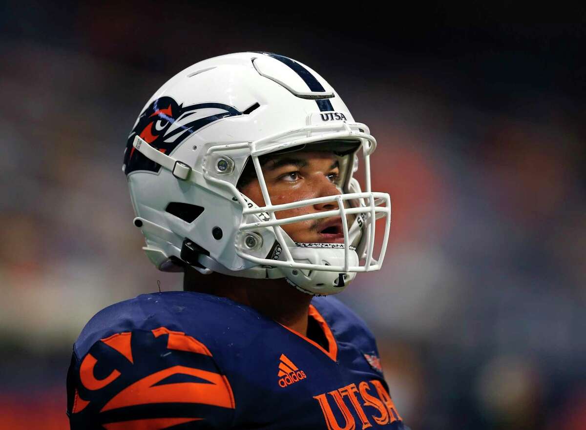 UTSA tackle Hart pushed through injury, position change to