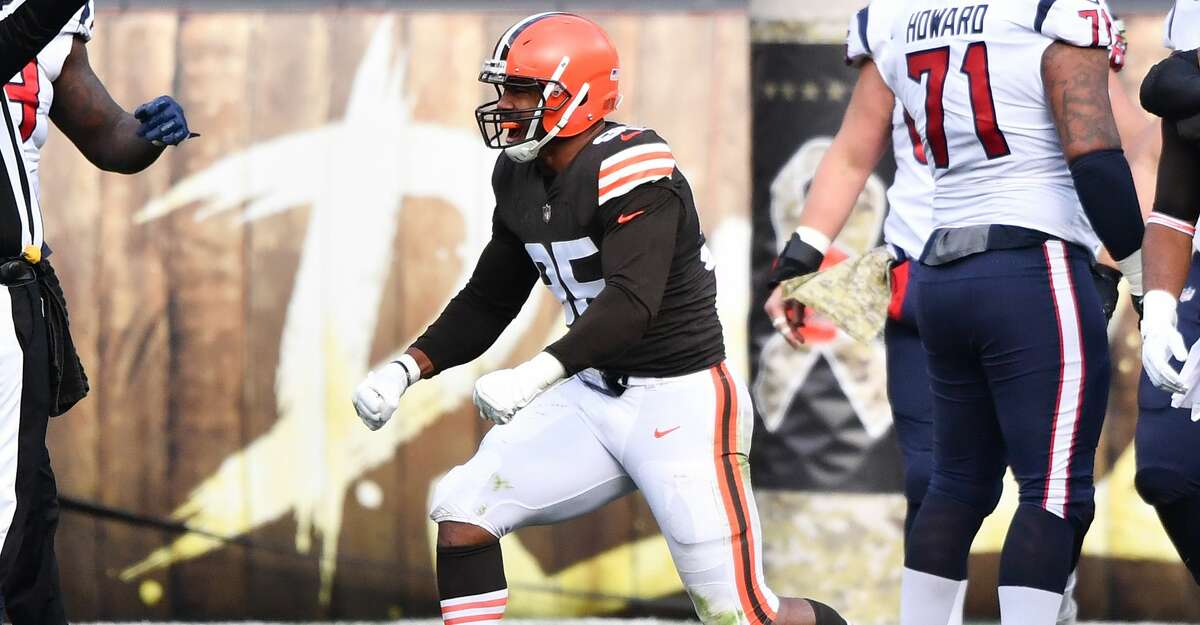 Cleveland Browns Myles Garrett celebrates a second quarter sack on