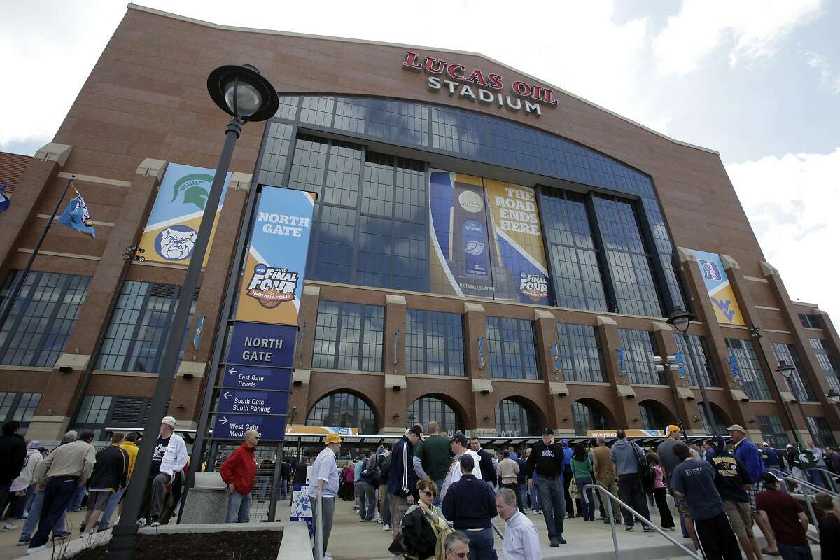 The NCAA announced Monday that it plans to hold the entire 2021 men’s college basketball tournament in one geographic location to mitigate the risks of COVID-19 and that is in talks with Indianapolis to be the host city.