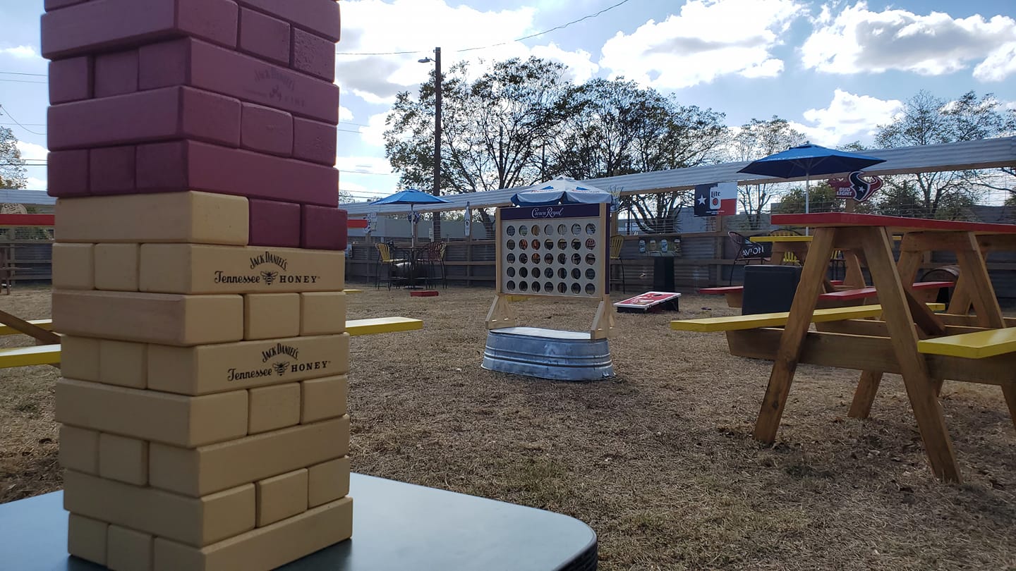 San Antonio'S Brooster'S Backyard Icehouse To Reopen