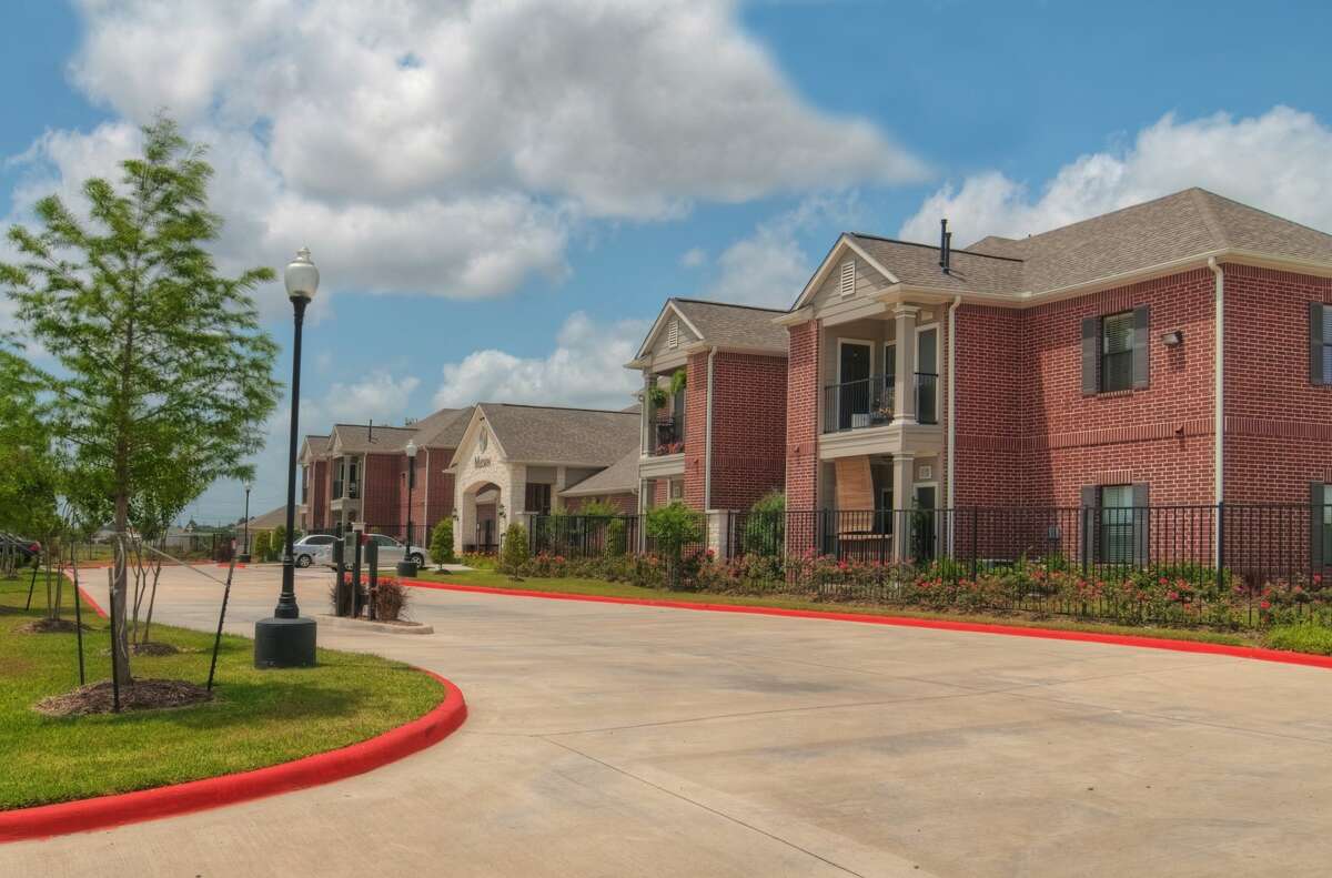 Photo tour Houston Apartment Association honors outstanding apartments