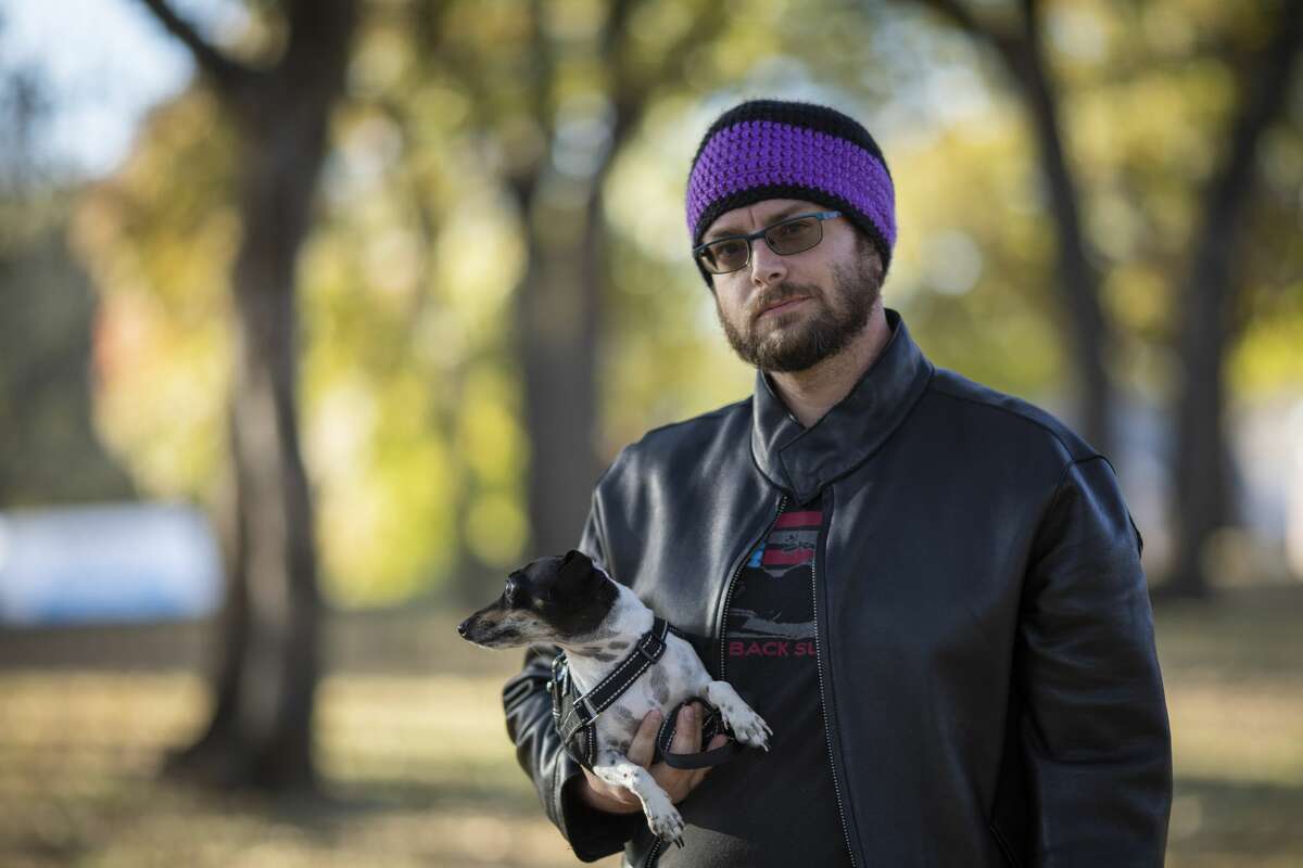 Eric Kohler, was charged with a 1st-degree felony after authorities arrested him for possession of a THC soda. The charge has been dropped and his record will be expunged but he is still awaiting the final paperwork. His dog Marley is a three-year-old of rat terrier and dachshund mix that Kohler found abandoned at the Texas Motor Speedway. Before Covid-19 restrictions Kohler took Marley to nursing homes as a therapy dog.
