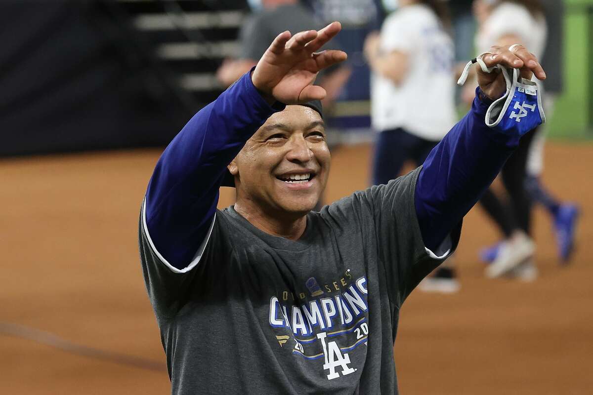 Los Angeles Dodgers win World Series for the first time since 1988, defeat  Tampa Bay Rays in six games