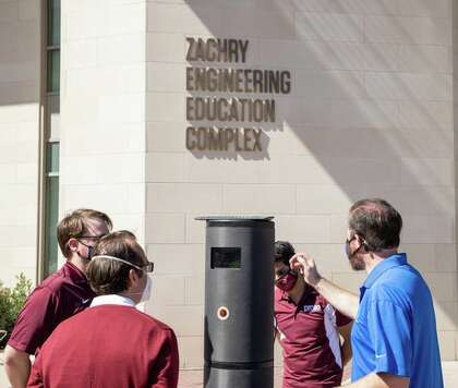 Researchers at Texas A&M University and Worlds Inc., a Dallas-based artificial intelligence company, have developed a breathalyzer kiosk that can detect COVID-19.
