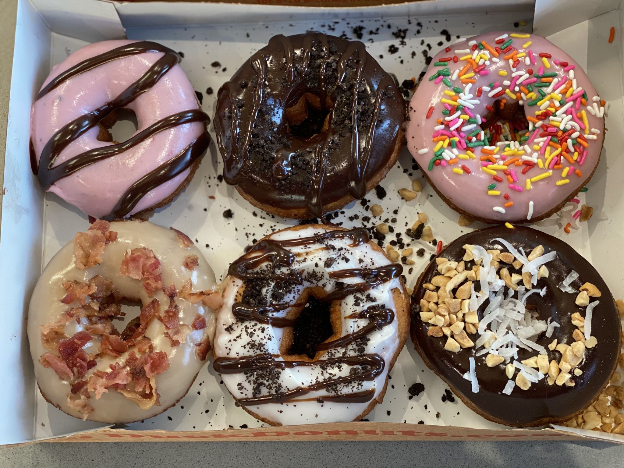 Duck discount donuts hours