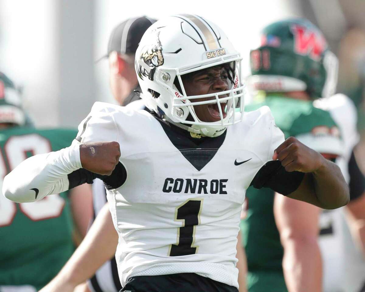 FOOTBALL The Woodlands edges Conroe, will play for title