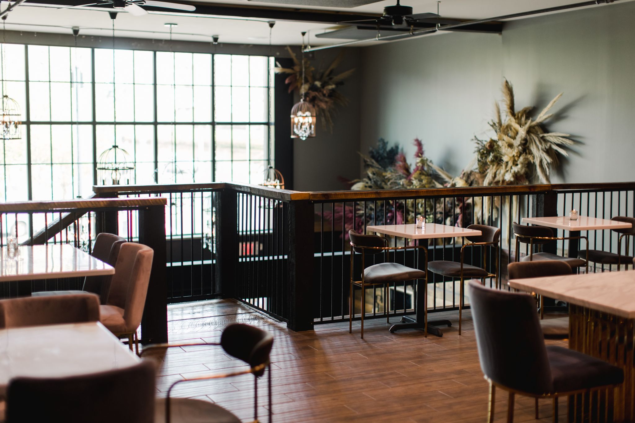 Restaurants going to 75 percent indoor capacity, but 6-foot rule remains - Vimarsana News