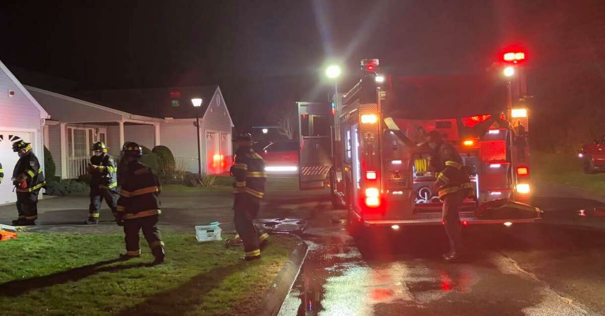 FD Monroe condo fire contained to kitchen